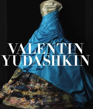 Valentin Yudashkin: Romantisme et Splendeur de la Couture Russe
